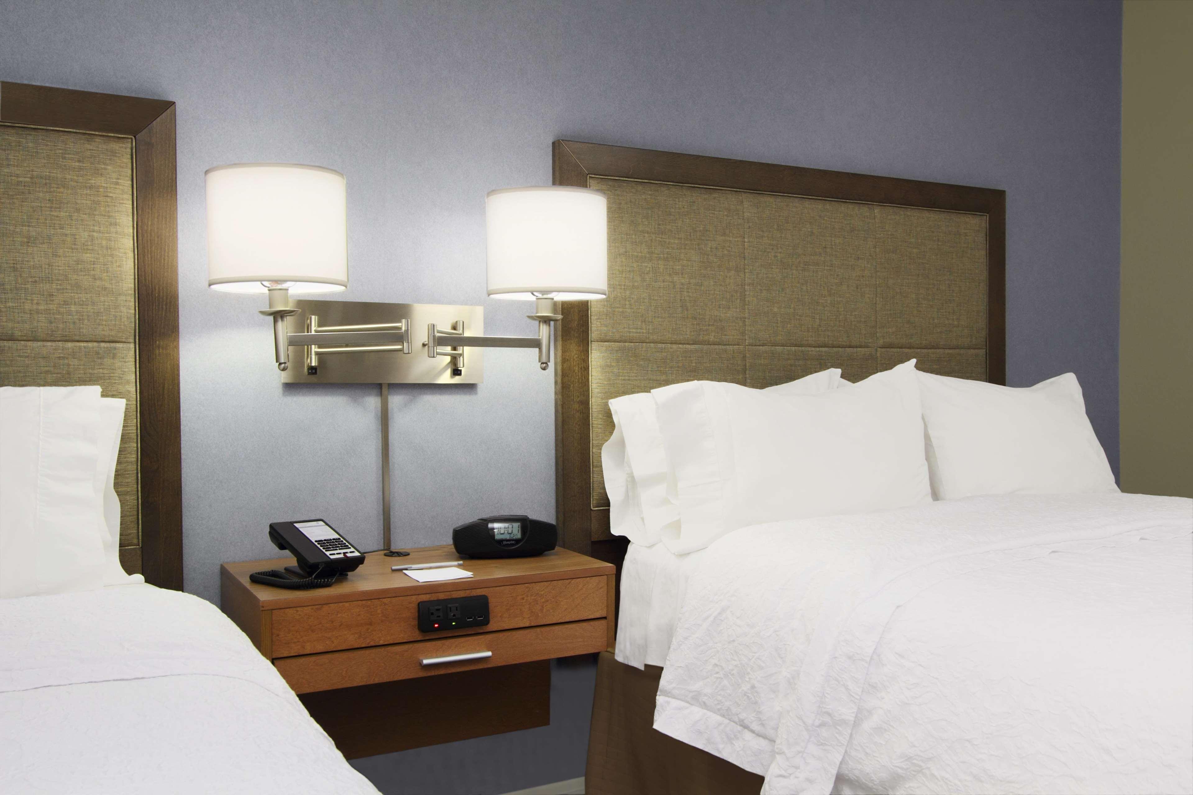 Hampton By Hilton Austin South - I-35 & Ben White Otel Dış mekan fotoğraf