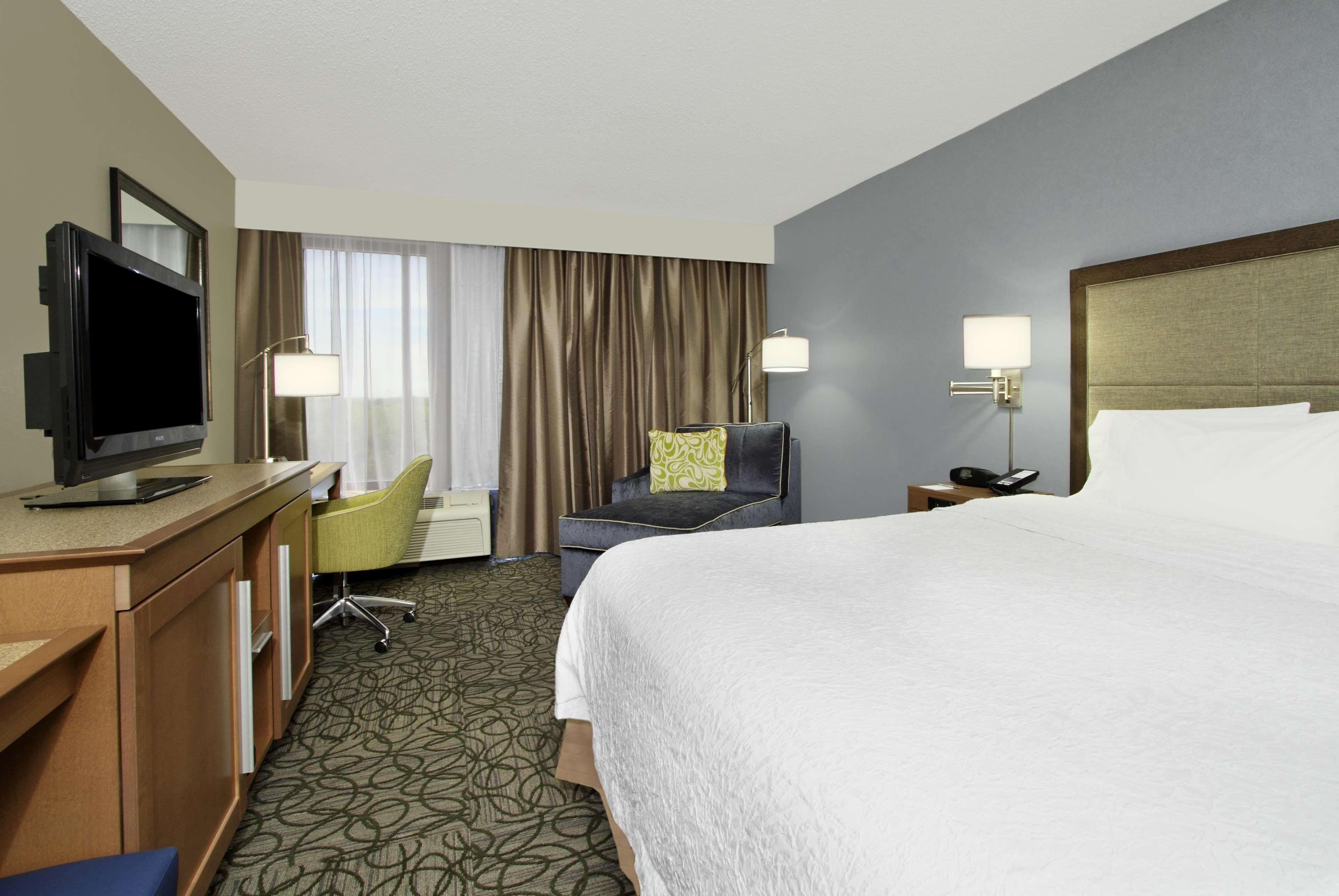 Hampton By Hilton Austin South - I-35 & Ben White Otel Dış mekan fotoğraf