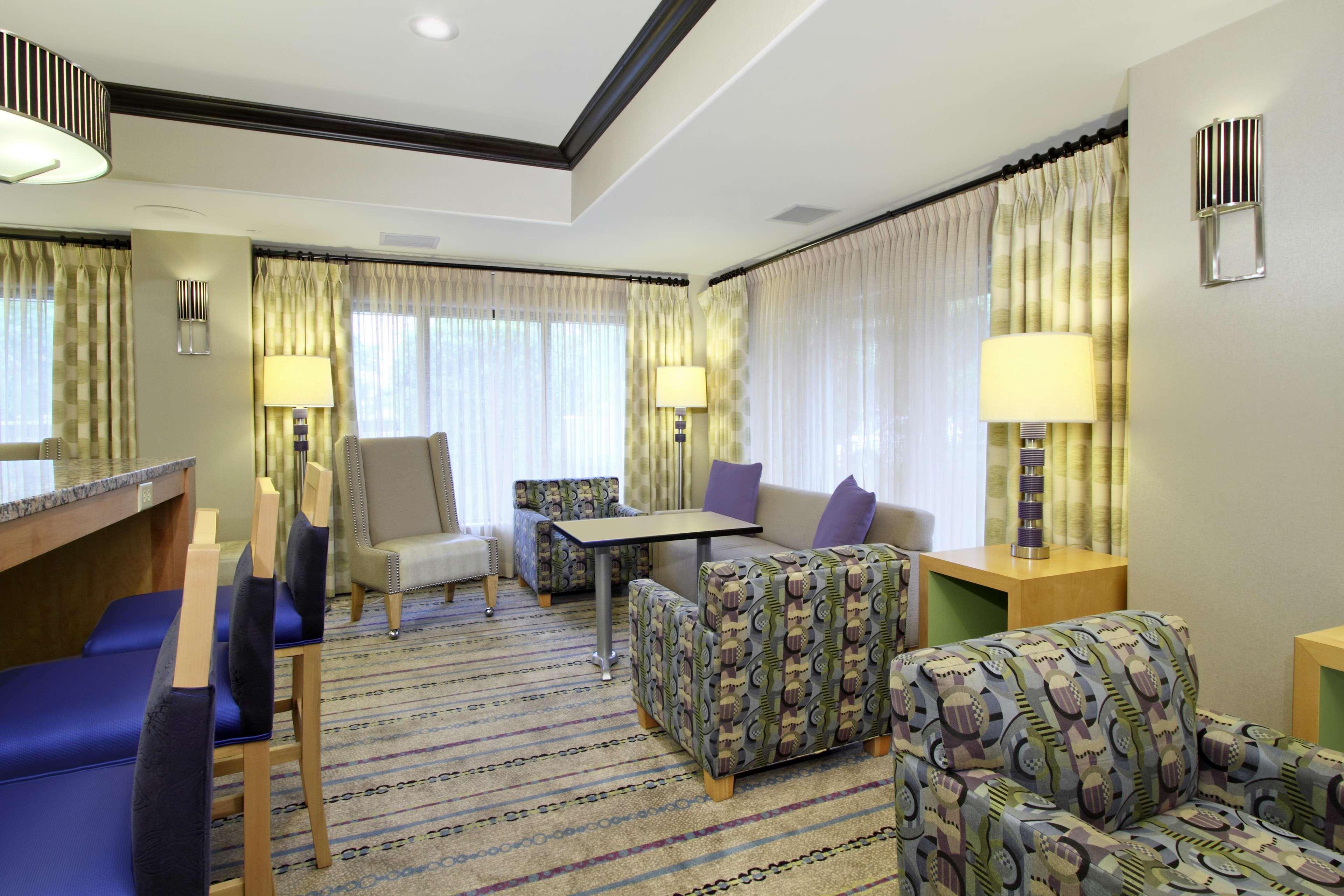 Hampton By Hilton Austin South - I-35 & Ben White Otel Dış mekan fotoğraf