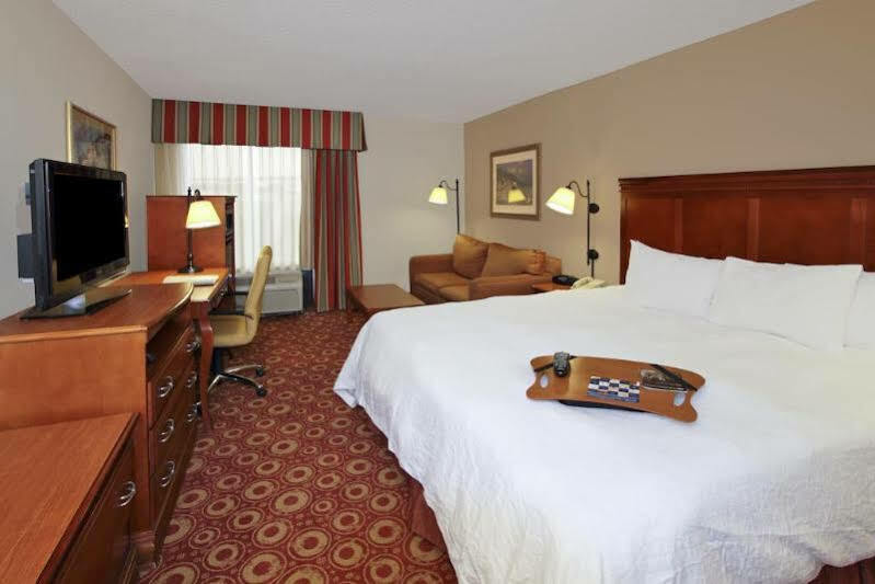 Hampton By Hilton Austin South - I-35 & Ben White Otel Dış mekan fotoğraf